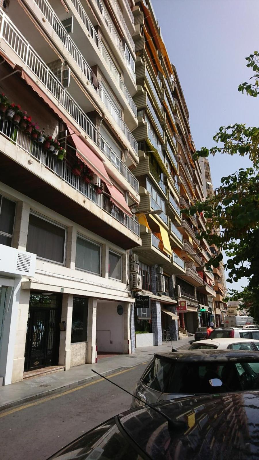 Unique Apt. W/pool- Across The Beach-wifi-a/c Apartment Alicante